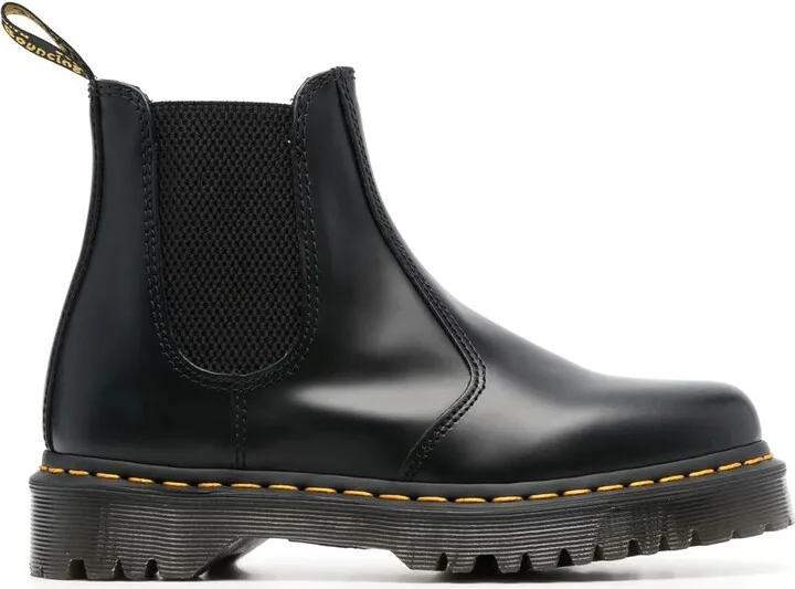 Leather Round-Toe Boots