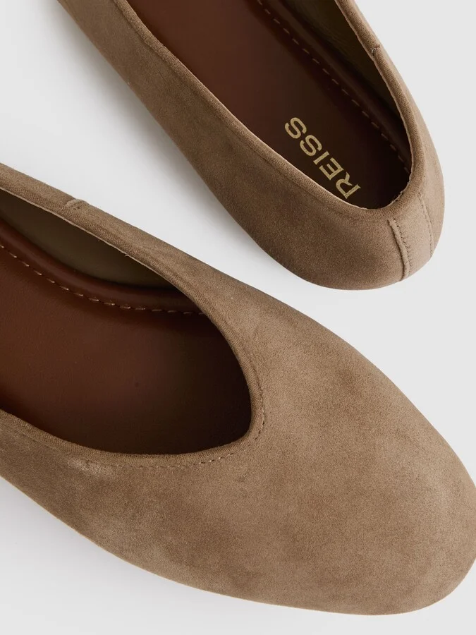 Leather Rounded-point Toe Ballet Flats - Image 4