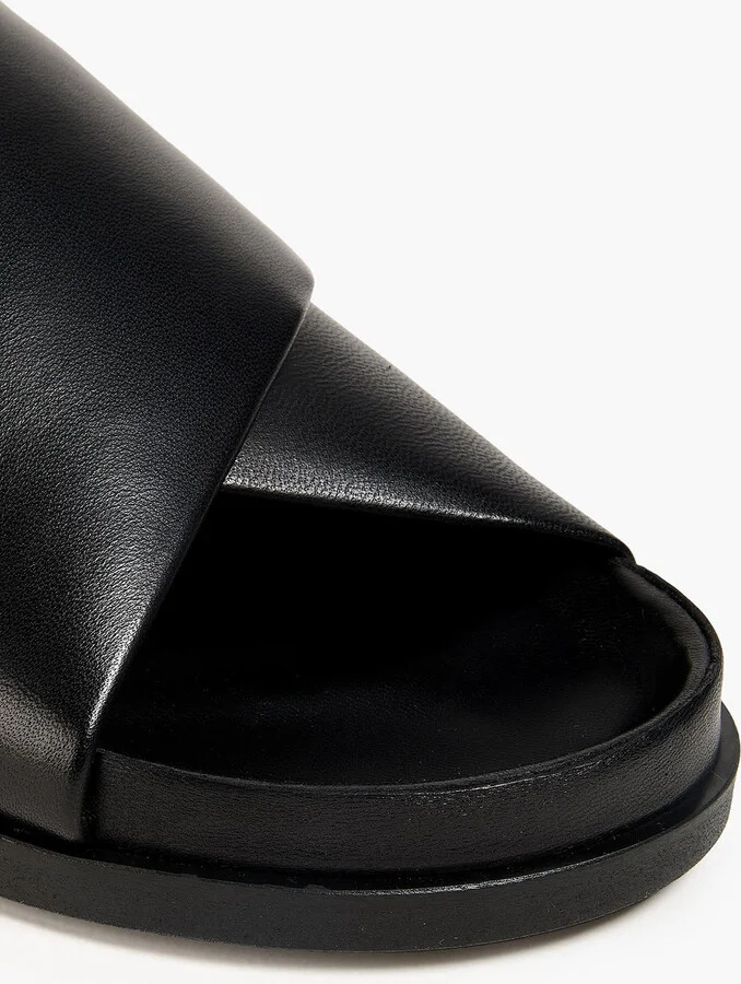 Leather sandals - Image 4