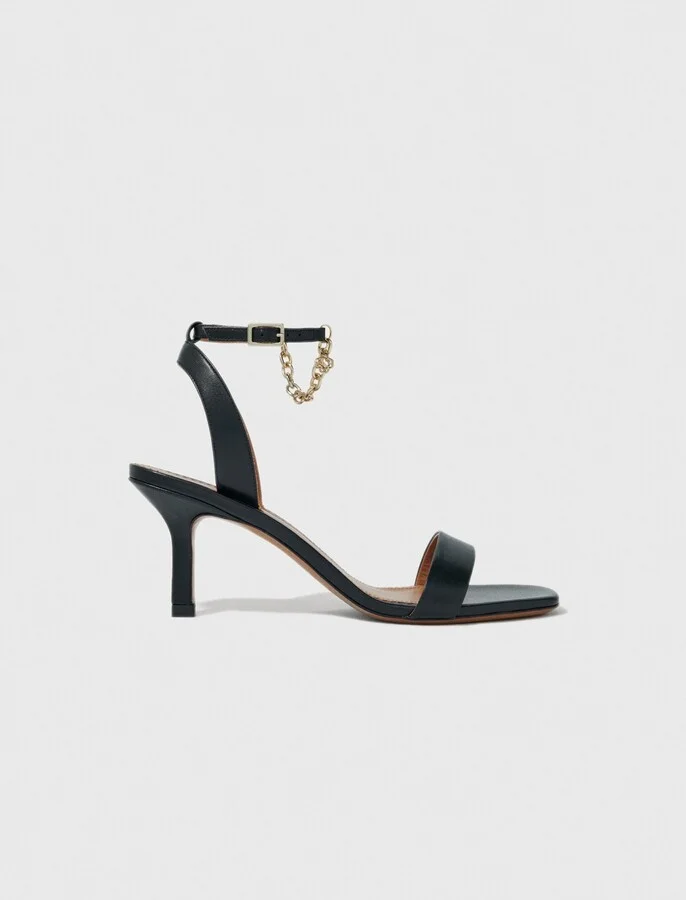 Leather sandals with heels