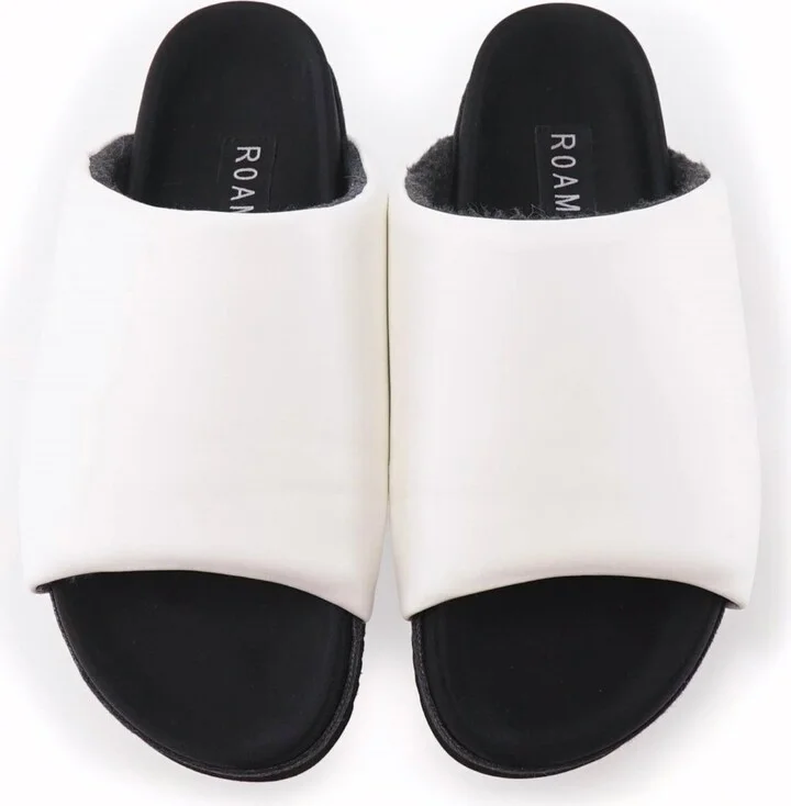 Leather Slider In White