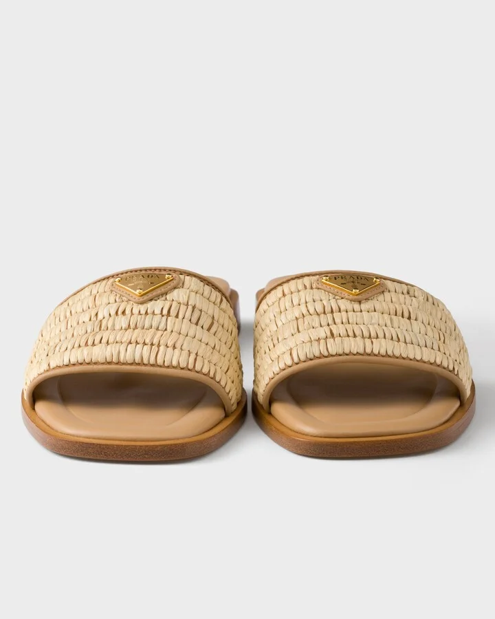 Leather slides with crochet details - Image 5
