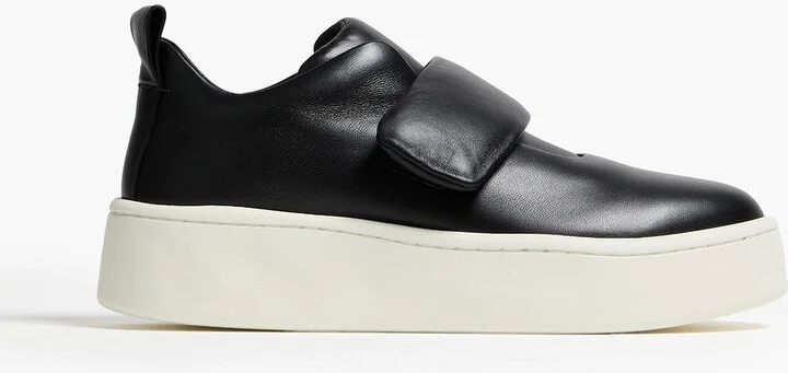 Leather sneakers