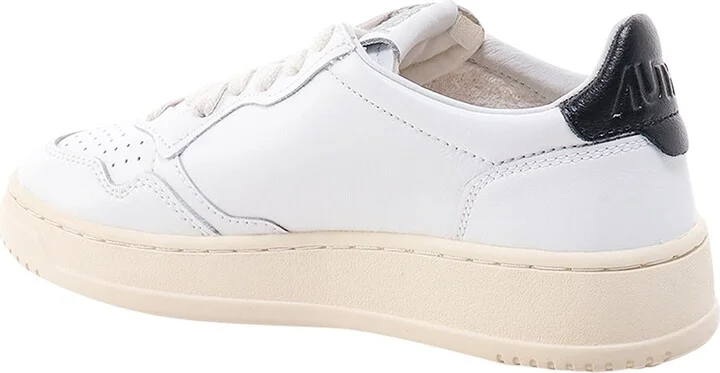 Leather Sneakers With Back Contrasting Patch - Image 3