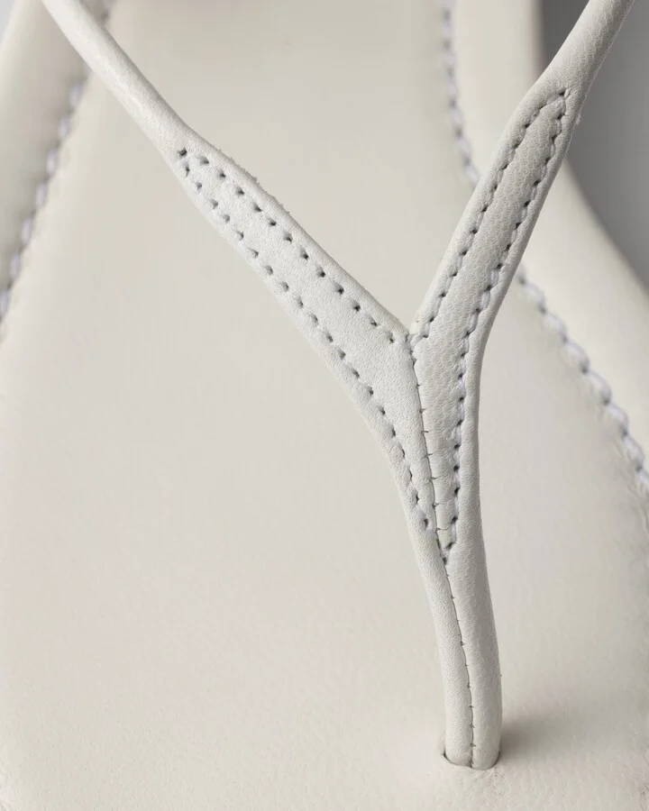 Leather thong sandals - Image 6