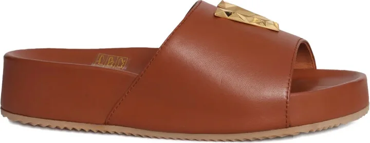 leather V-detail sandals