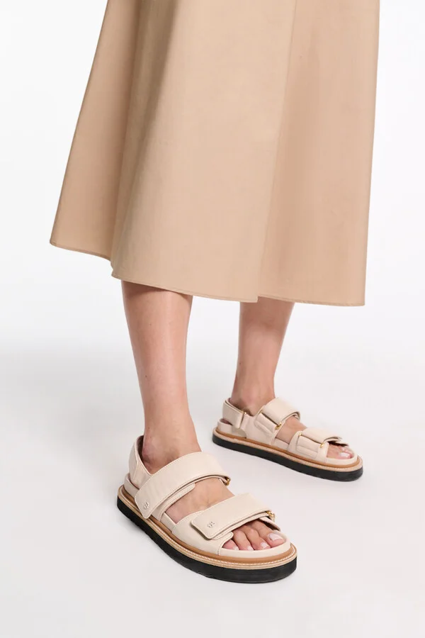 Leather Velcro strap sandals - Image 4