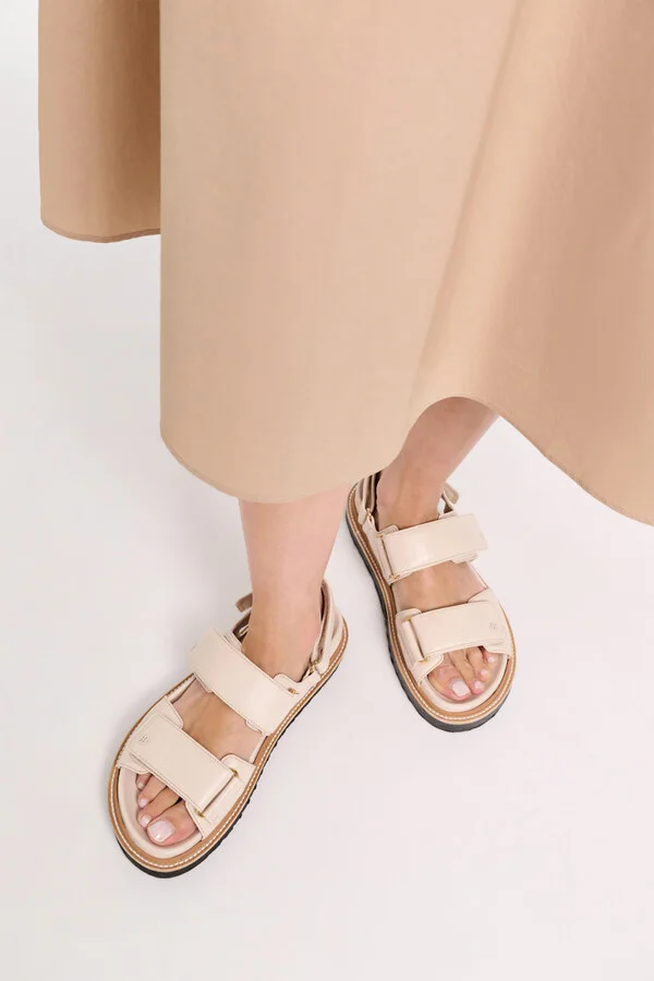 Leather Velcro strap sandals - Image 5