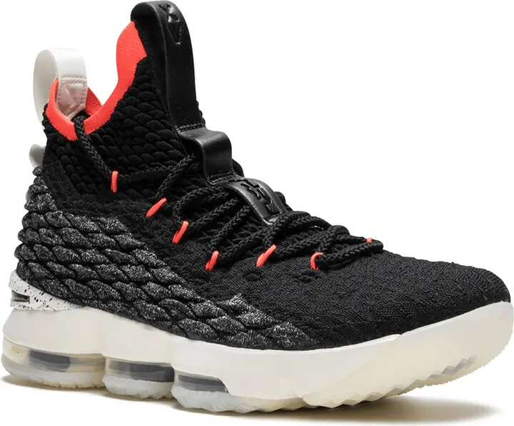 Lebron 15 sneakers - Image 2