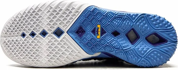 LeBron 18 "Dynasty - Image 4