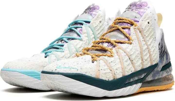 Lebron 18 "Reflections Flip" sneakers - Image 5
