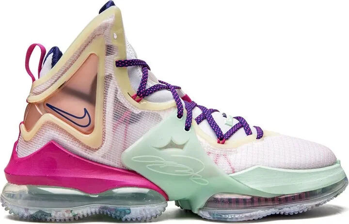 LeBron 19 "Valentine's Day" sneakers