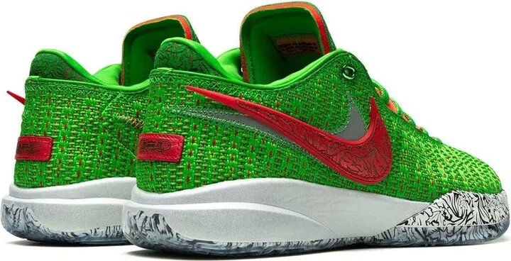 Lebron 20 "Stocking Stuffer" sneakers - Image 3