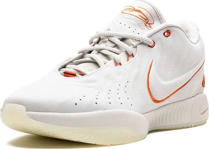 LeBron 21 "Akoya" sneakers - Image 2