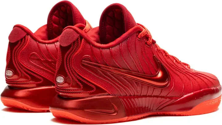 LeBron 21 "James Gang" sneakers - Image 3