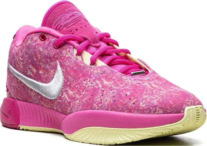 LeBron 21 The World Is Your Oyster sneakers - Image 2