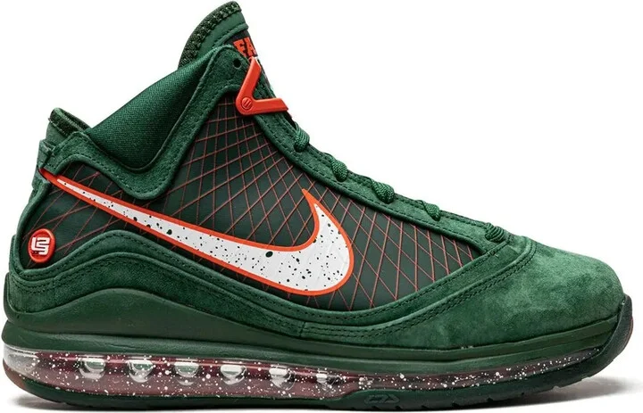 LeBron 7 "Famu" sneakers