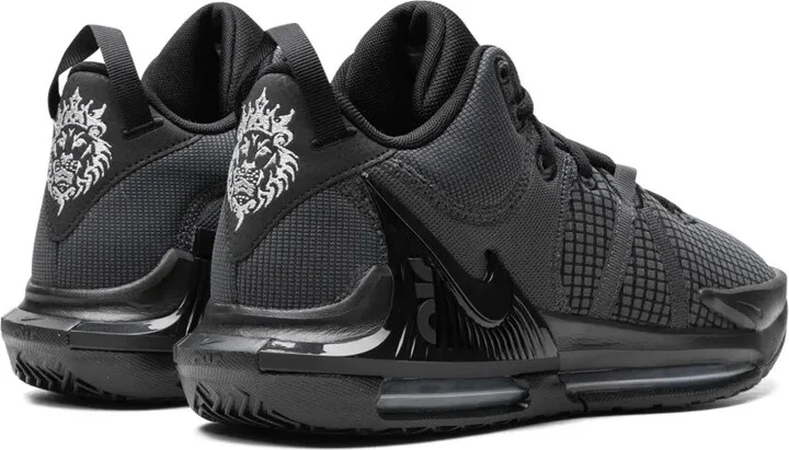 LeBron Witness 7 sneakers - Image 3