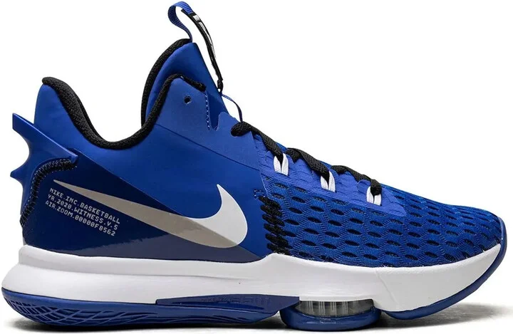 Lebron Witness V sneakers