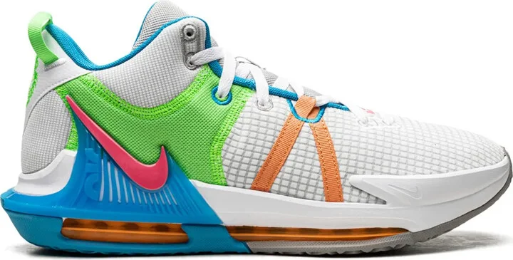 Lebron Witness VII "Grey Fog/Cobblestone/Laser Blue/Hyper Pink" sneakers