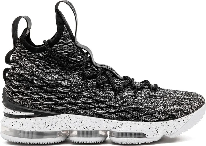 Lebron XV sneakers