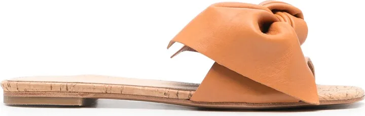 Leire leather sandals