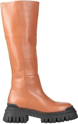 Tan