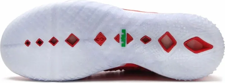 LeNron 18 "Xmas In LA" sneakers - Image 4