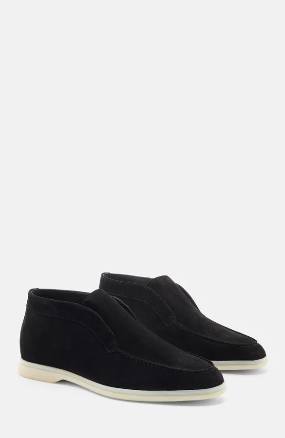 Black - Suede
