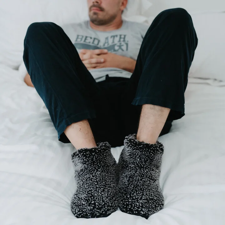 Leonardo - Shorter Length 100% Recycled Snow Tipped Sherpa Slipper Boot - Washed Black - Image 2
