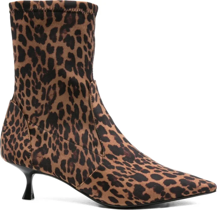 Leopard-Print Pointed-Toe Boots