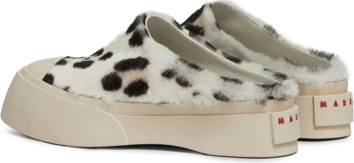 Leopard-Print Slippers - Image 3