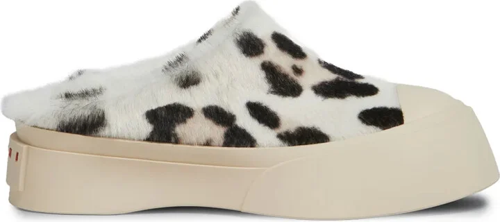 Leopard-Print Slippers
