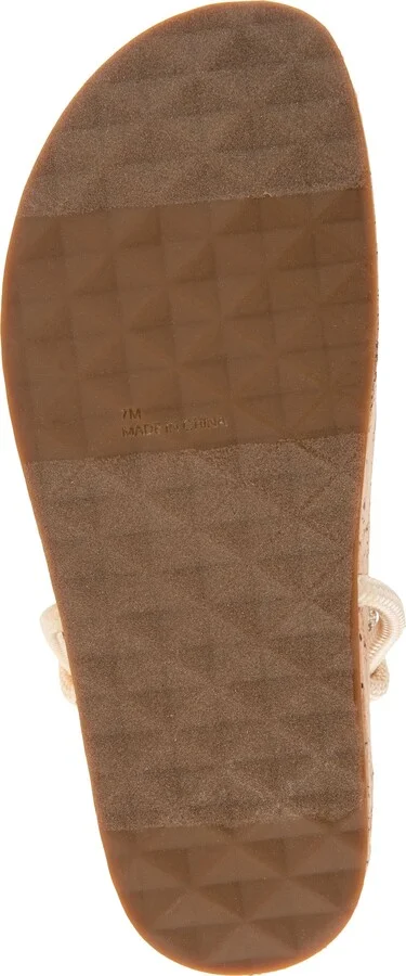 Leve Flatform T-Strap Sandal - Image 5