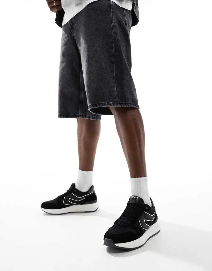 Levi's Charge suede denim sneakers in black - Image 3