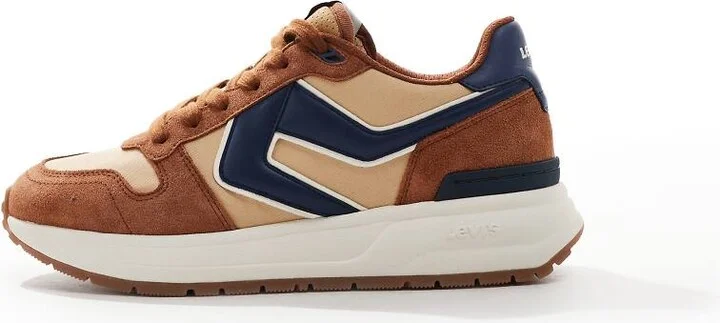 Levi's Charge suede denim sneakers in tan and navy - Image 2