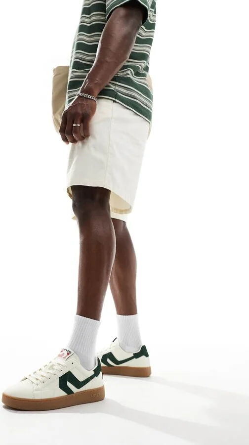 Levi's Swift suede sneakers with gumsole in off white and green