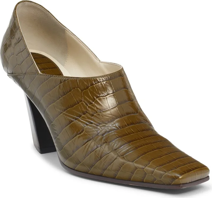 Lewis Square Toe Pump