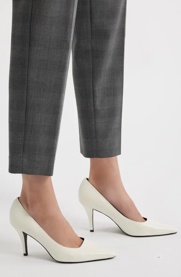 Lexxy Pointed Toe Pump - Image 11