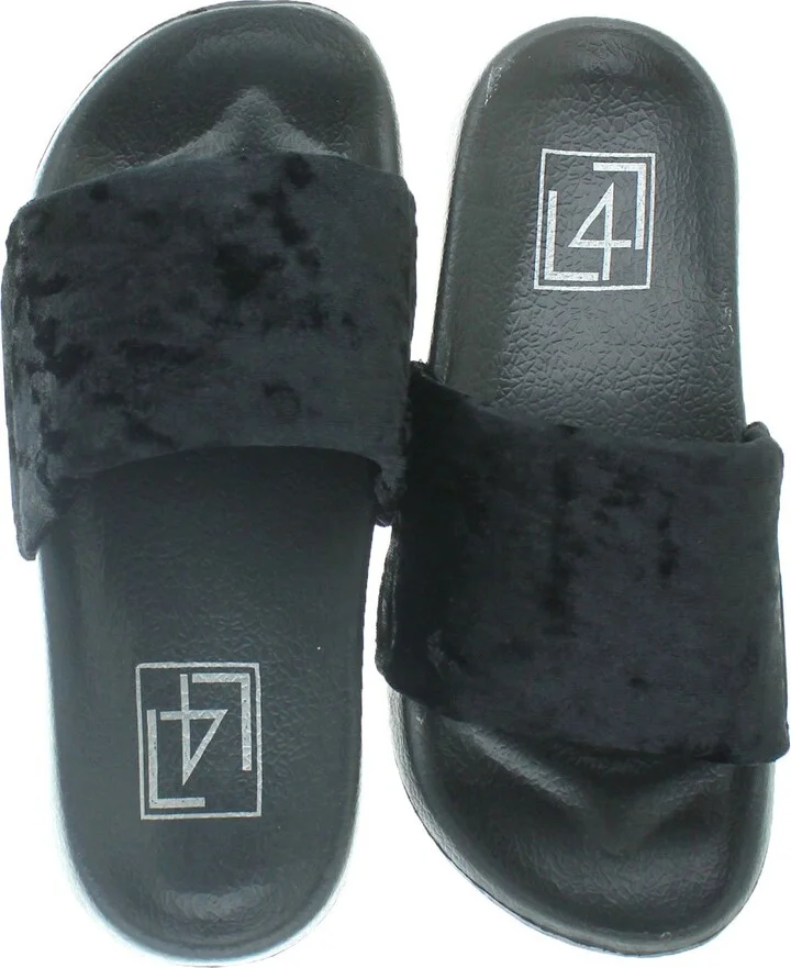 LFL by Lust for Life Women's Starr Flat Sandal