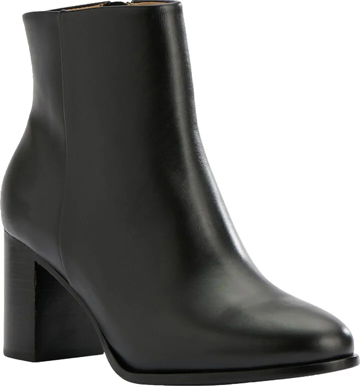 Lia Bootie
