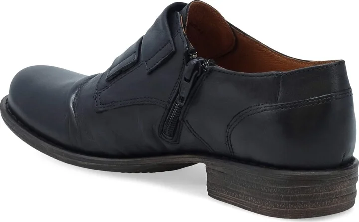 Liam Oxford - Image 2