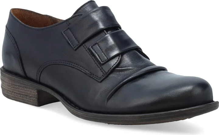Liam Oxford
