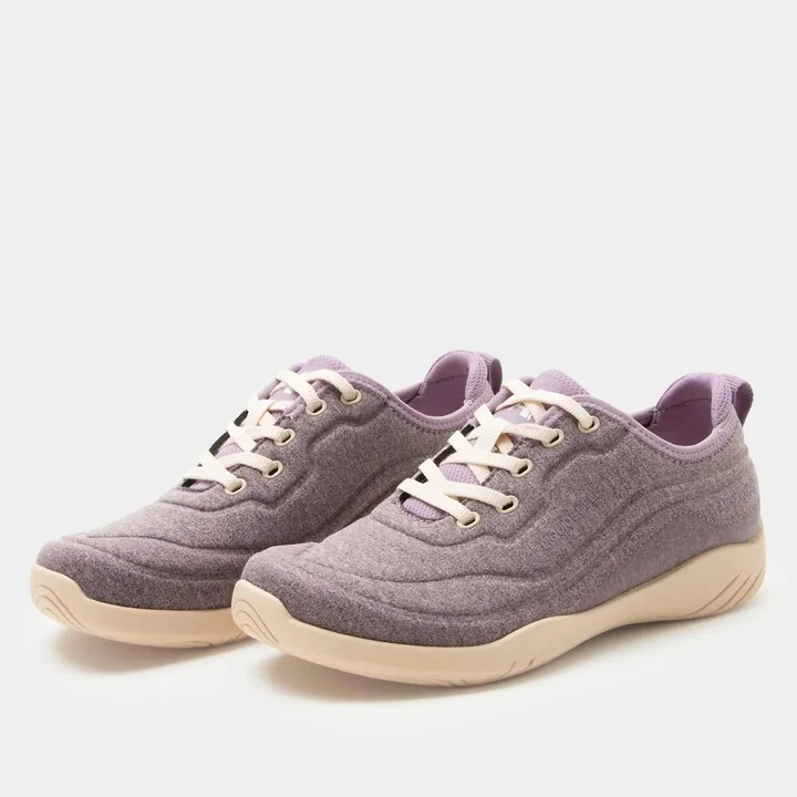 Liber8 Static Sneakers In Static Blush