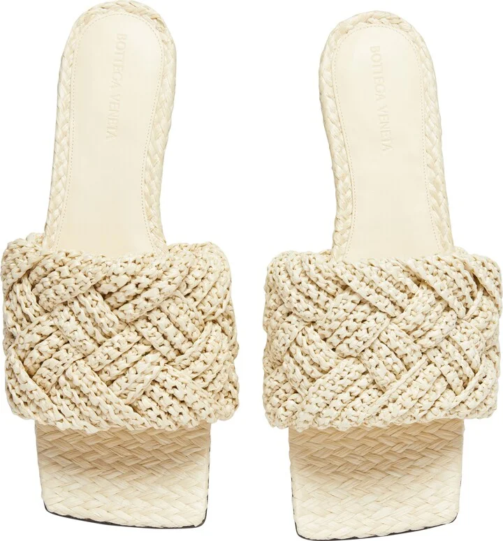 Lido flat sandals in raffia - Image 5