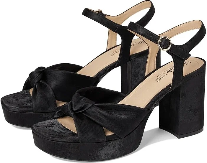 LifeStride August Women's Sandals Black Faux Leather : 8.5 M (B), Synthetic