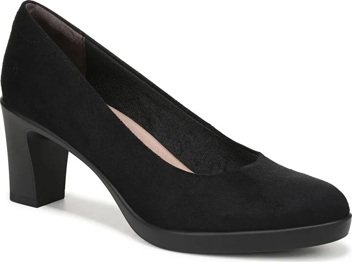 LifeStride Elevate Pump