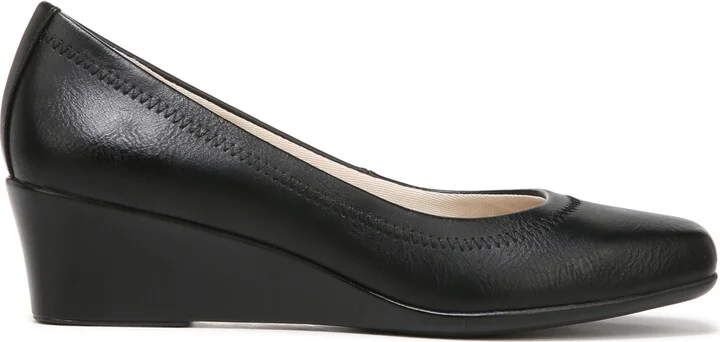 LifeStride Groovy Wedge Pumps - Image 2