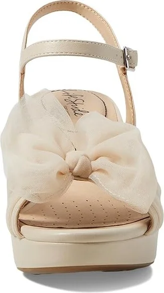 LifeStride Last Dance Women's Shoes Beige : 9.5 M (B), Synthetic/Textile - Image 2