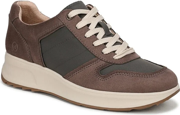 LifeStride Revival Sneaker